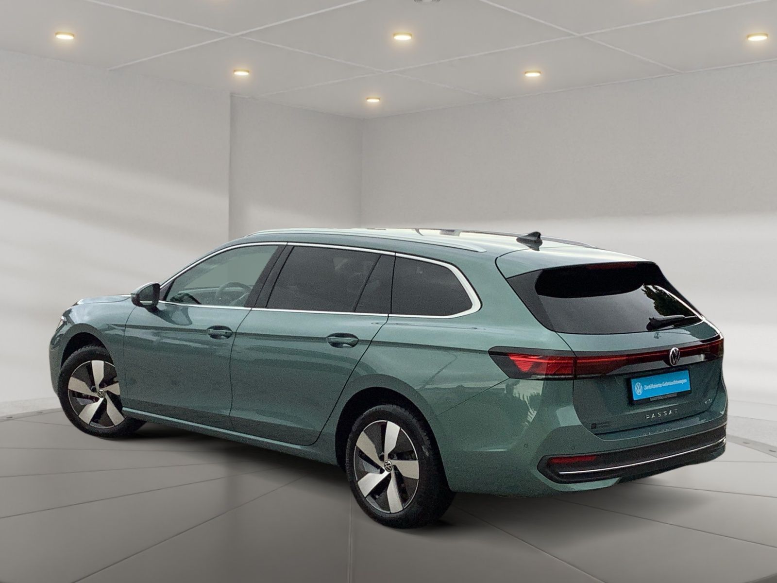 Volkswagen Passat Variant 1.5 TSI DSG Business ACC LED Navi foto 4