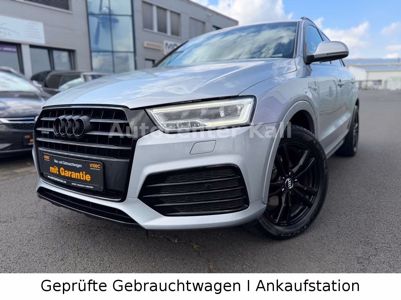 Audi Q3 quattro 3x S-LINE PANO ALCAN AHK S-HEFT GARAN