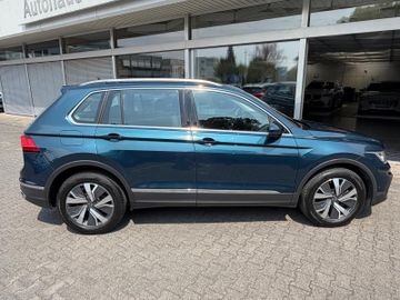 Volkswagen Tiguan - 4