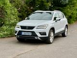 Seat Ateca Xcellence 4Drive+360+AHK+ACC+CARPLAY+PANO+ - gebrauchte Seat Ateca aus dem Jahr 2017