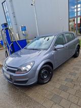 Opel Astra - Opel Astra aus 2004: Kombi