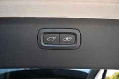 Fahrzeugabbildung Volvo XC90 D5*Inscription*STHZ*LUFT*B&W*7-S*MIETKAUF