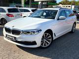 BMW 520i*AUTOMATIK*TÜV*Service*Reifen*NEU!! - gebrauchte BMW 520 aus dem Jahr 2019