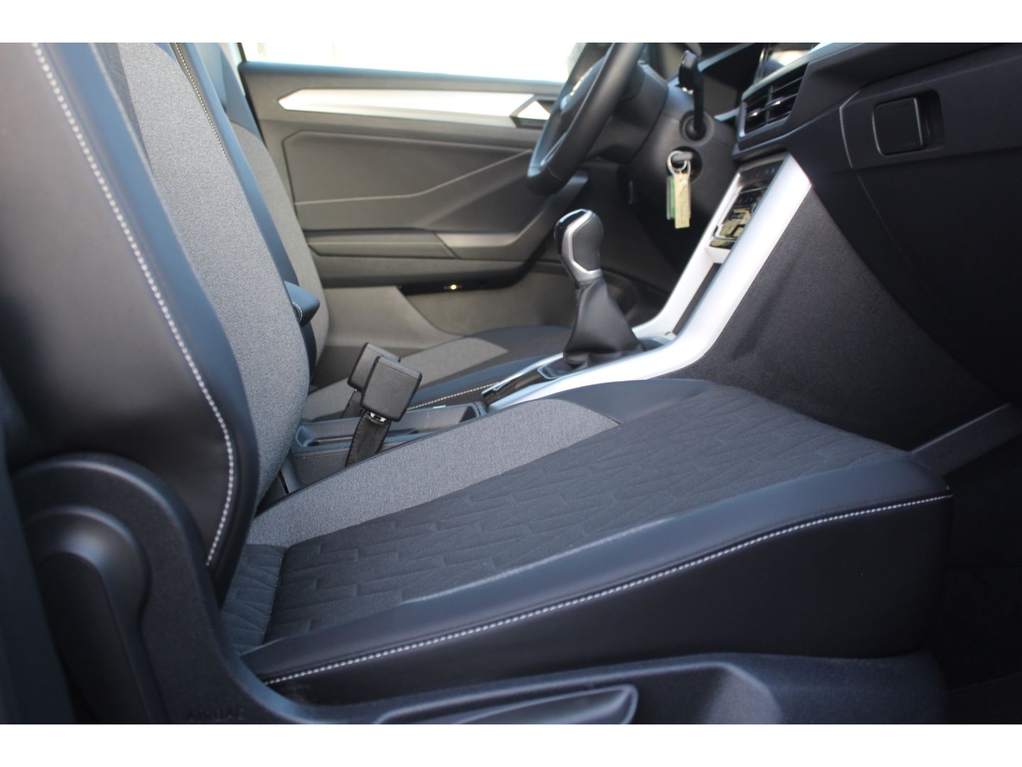 Volkswagen T-Roc - Bild 10