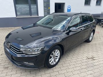 Volkswagen Passat Variant - 1