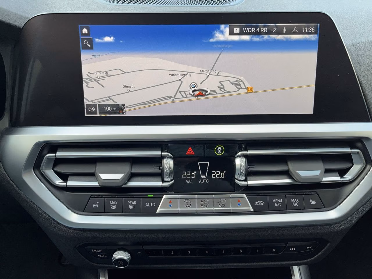 BMW 318i Tour Sport Line HIFI DAB RFK LED St+Go 18"