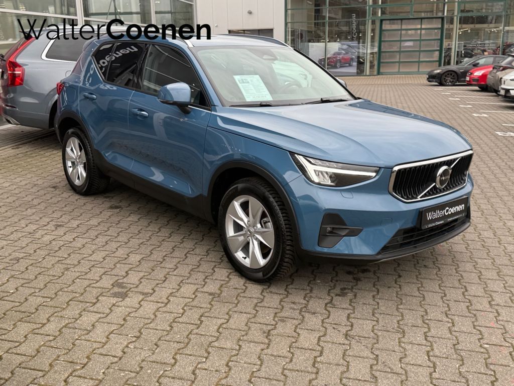 VOLVO XC40 B3 B DKG Core Winter-P. Fahrerassistenz-P. VOLVO XC40 B3 B DKG Core Winter-P. Fahrerassistenz-P.