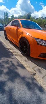 Audi TT S-Line 8j - Audi TT: Orange
