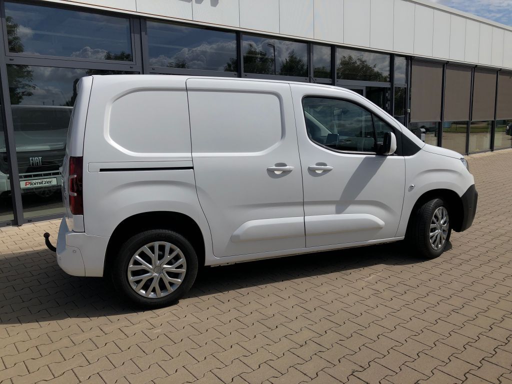 Fahrzeugabbildung Citroën Berlingo 1.2 Puretech 110 M S&S Club *Rückfahrka