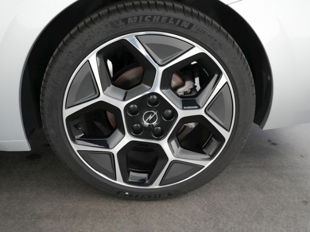 Astra L ST ULTIMATE AUTOMATIK+AHK+NAVI+360 GRAD 