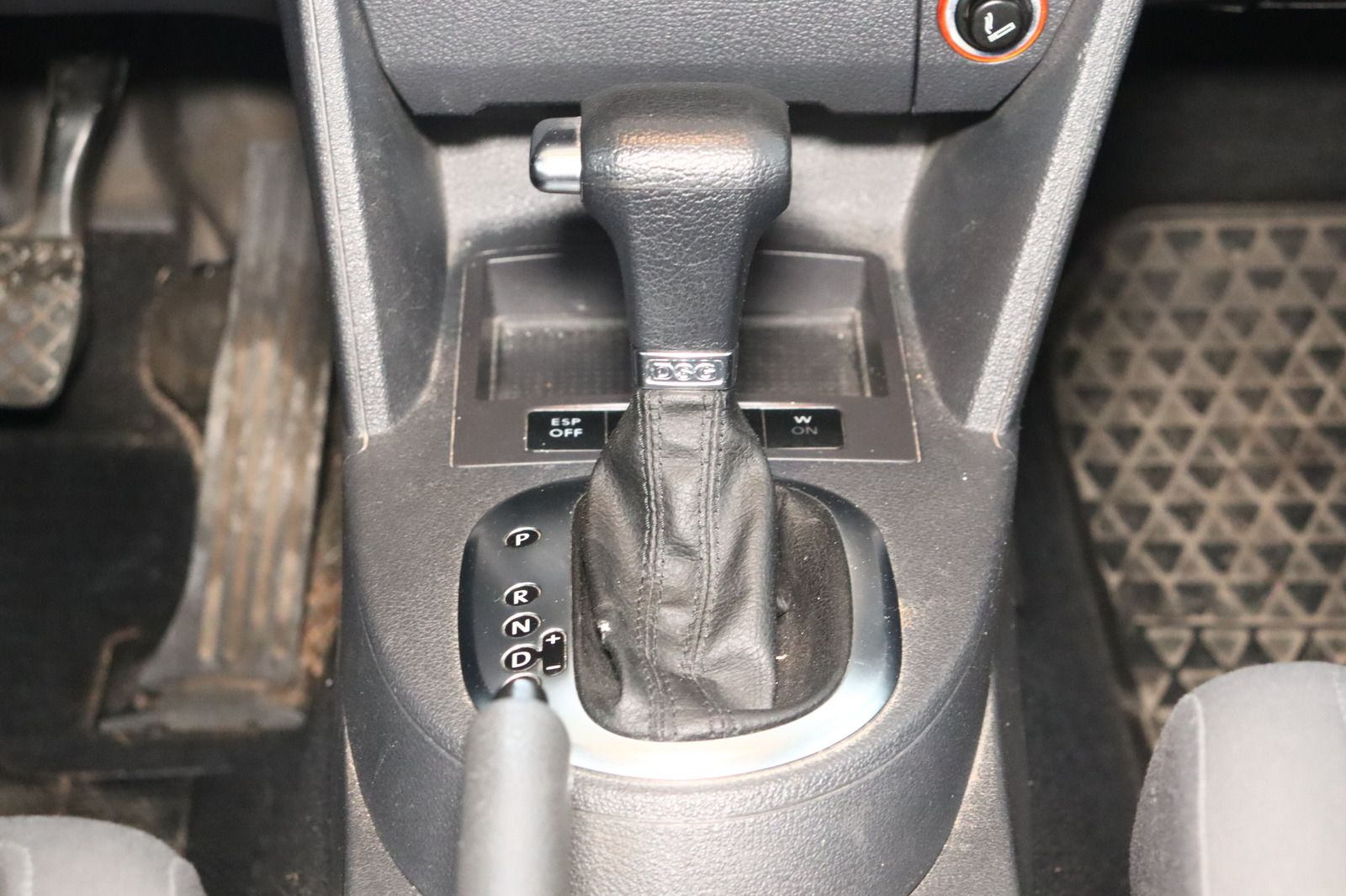 Fahrzeugabbildung Volkswagen Touran 1.4 TSI DSG 7- Sitzer * HU/AU 05.27