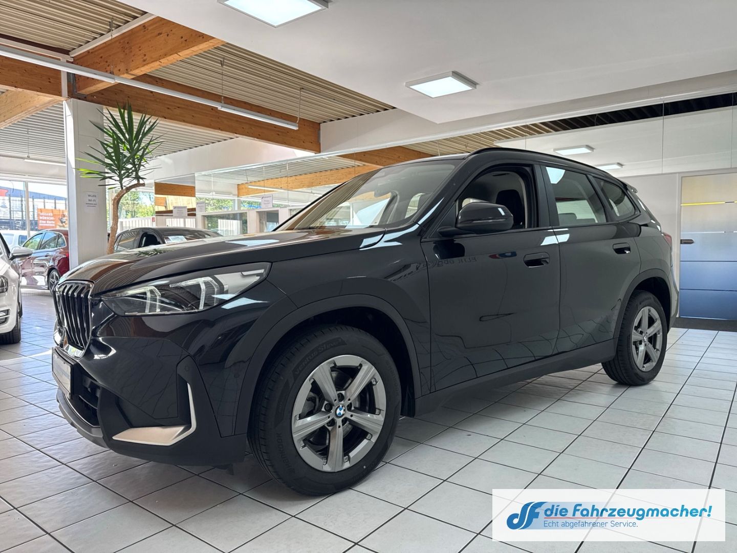 Fahrzeugabbildung BMW X1 20 d xDrive Park-Assistent Navi Digitales Coc