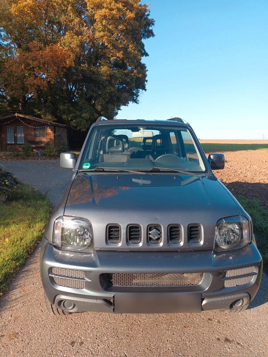Suzuki Jimny 2007 — interior