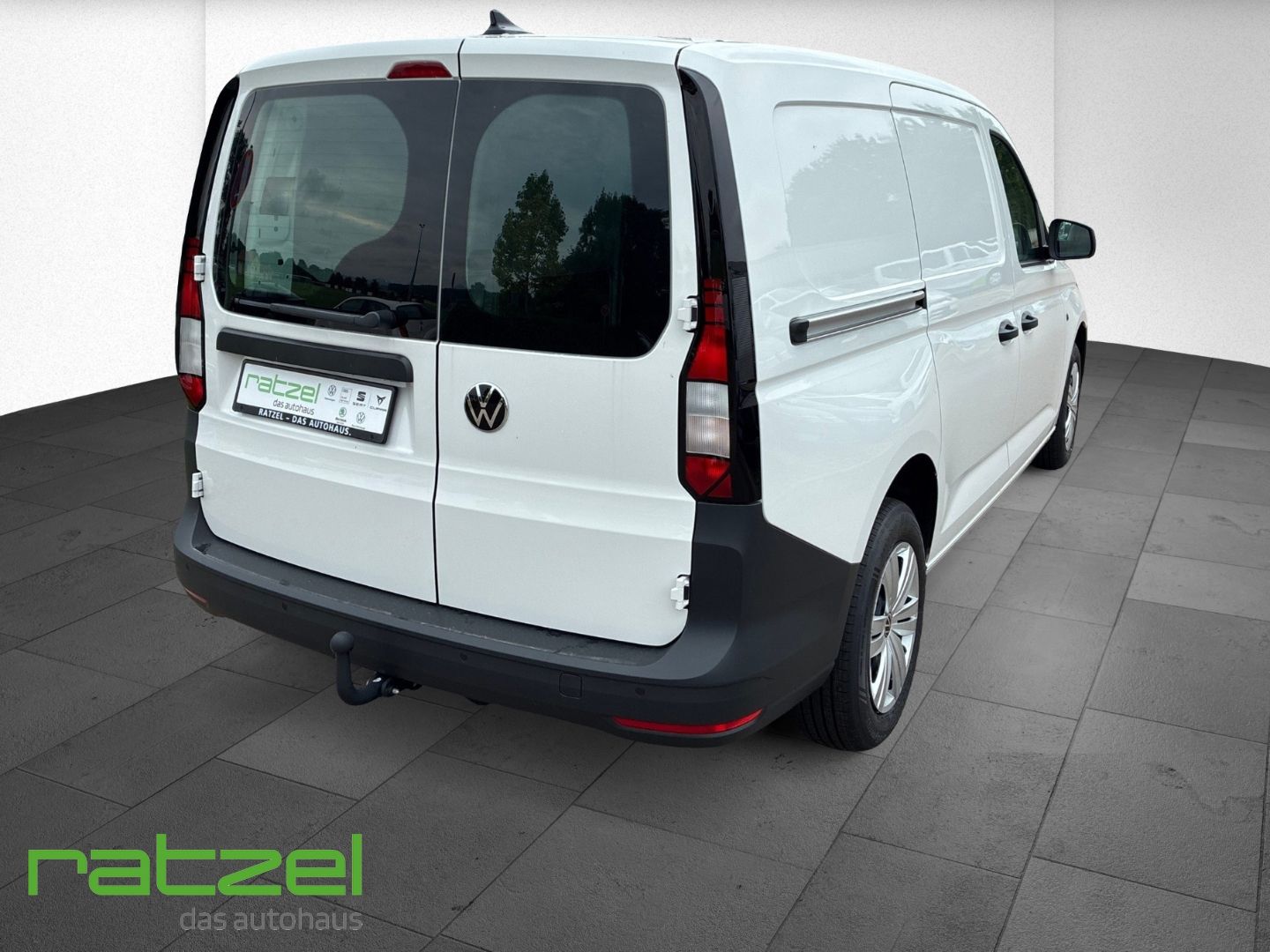 Fahrzeugabbildung Volkswagen Caddy Cargo Maxi 2.0 TDI AHK+DAB+Klima+PDC+Regal