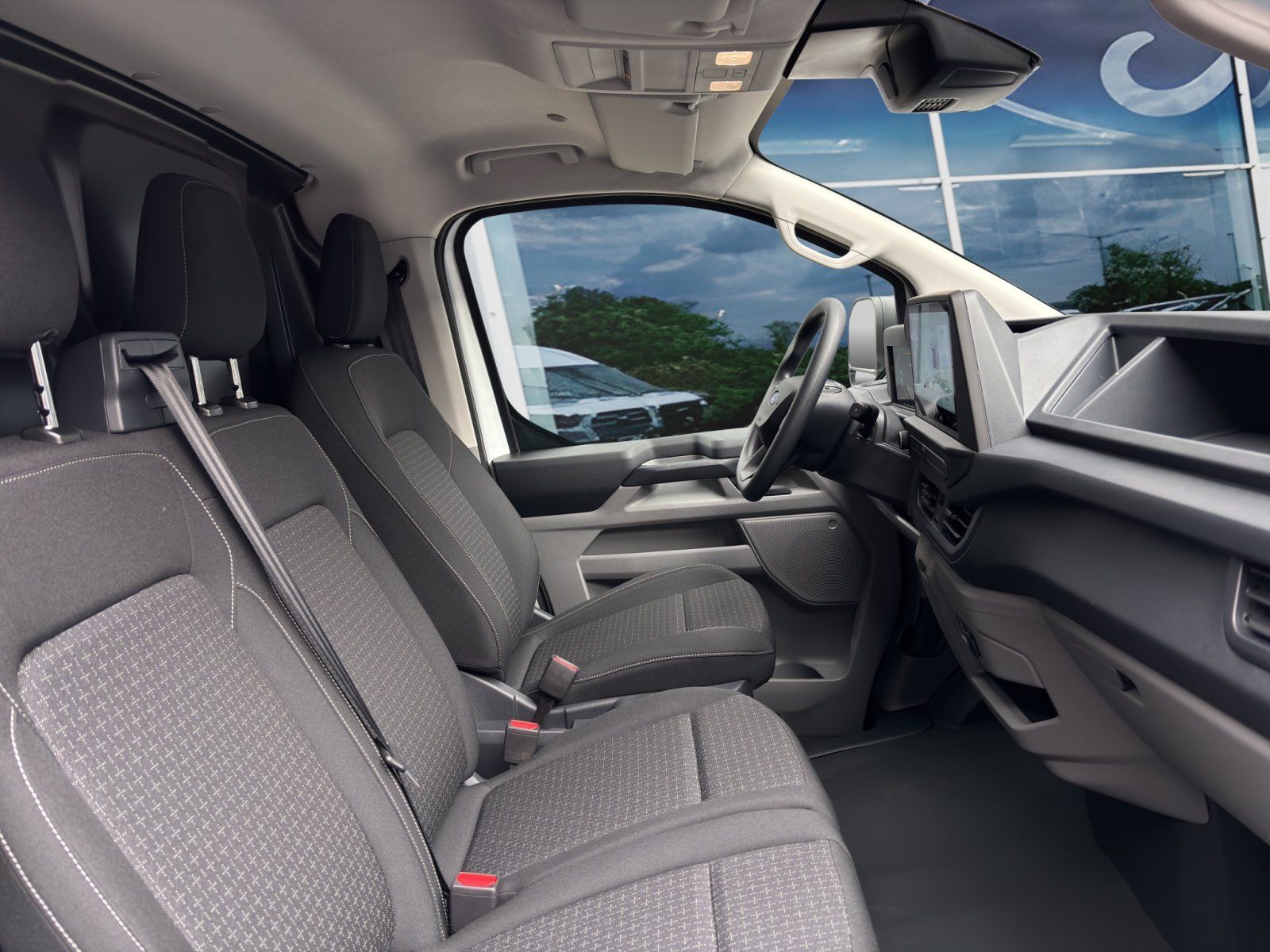 Fahrzeugabbildung Ford Transit Custom eMotor E 320 L1 Trend RWD
