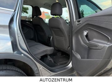 Ford Kuga - 11