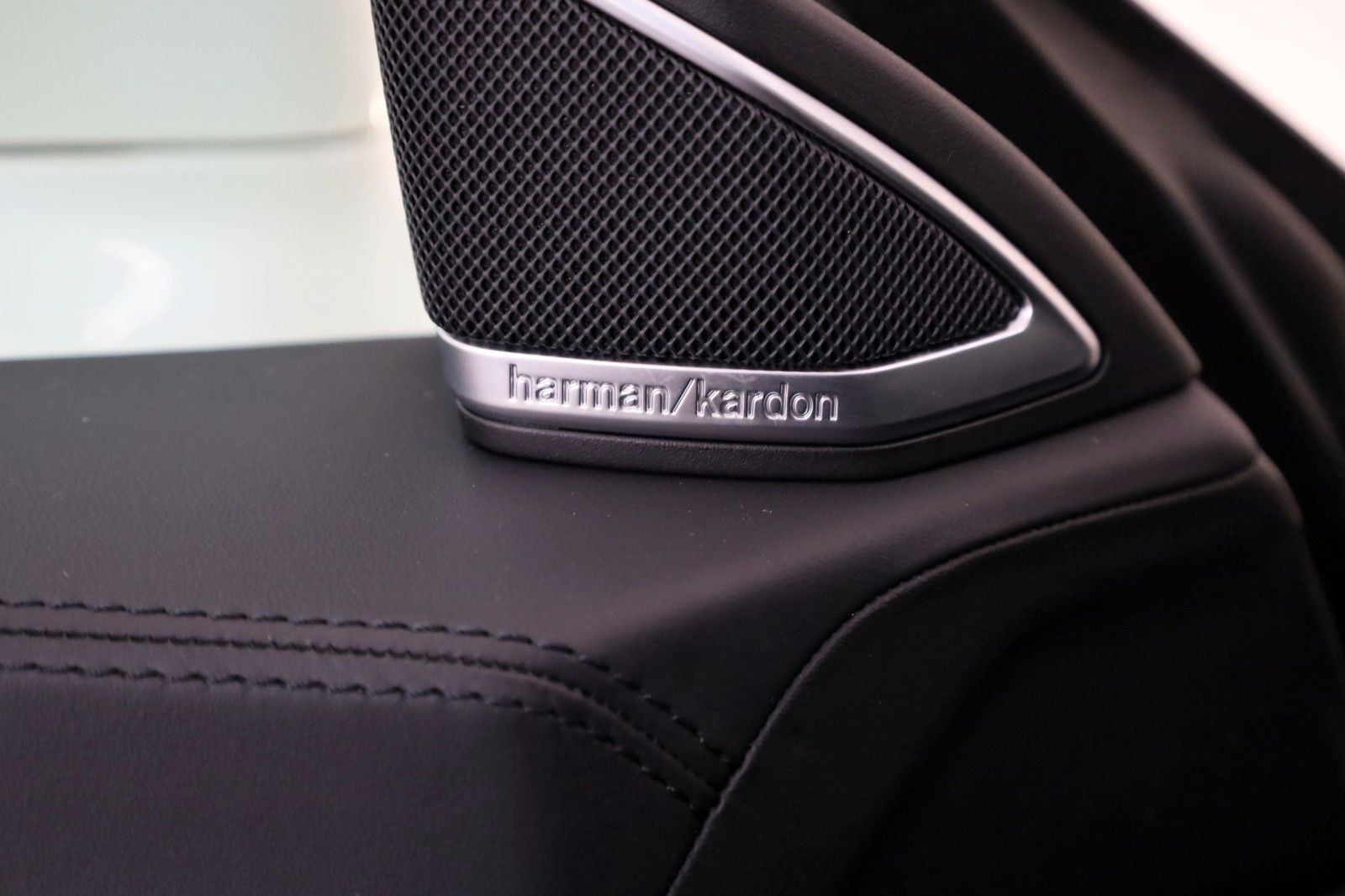 Fahrzeugabbildung Mercedes-Benz CLS 350 SB Sport Leder,Navi,LED,SD,SH+Belüftung