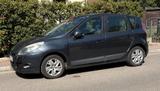 Renault Scenic Authentique 1.6 16V 110 Authentique - Renault Scenic Authentique mit Benzin-Antrieb