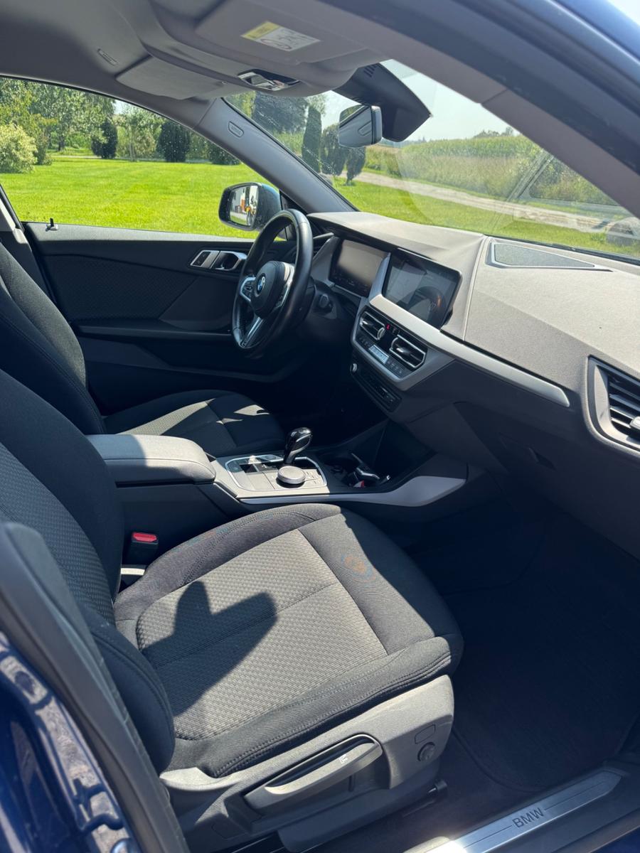 BMW 216 d Gran Coupe Advantage, Autom, Navi, PDC,