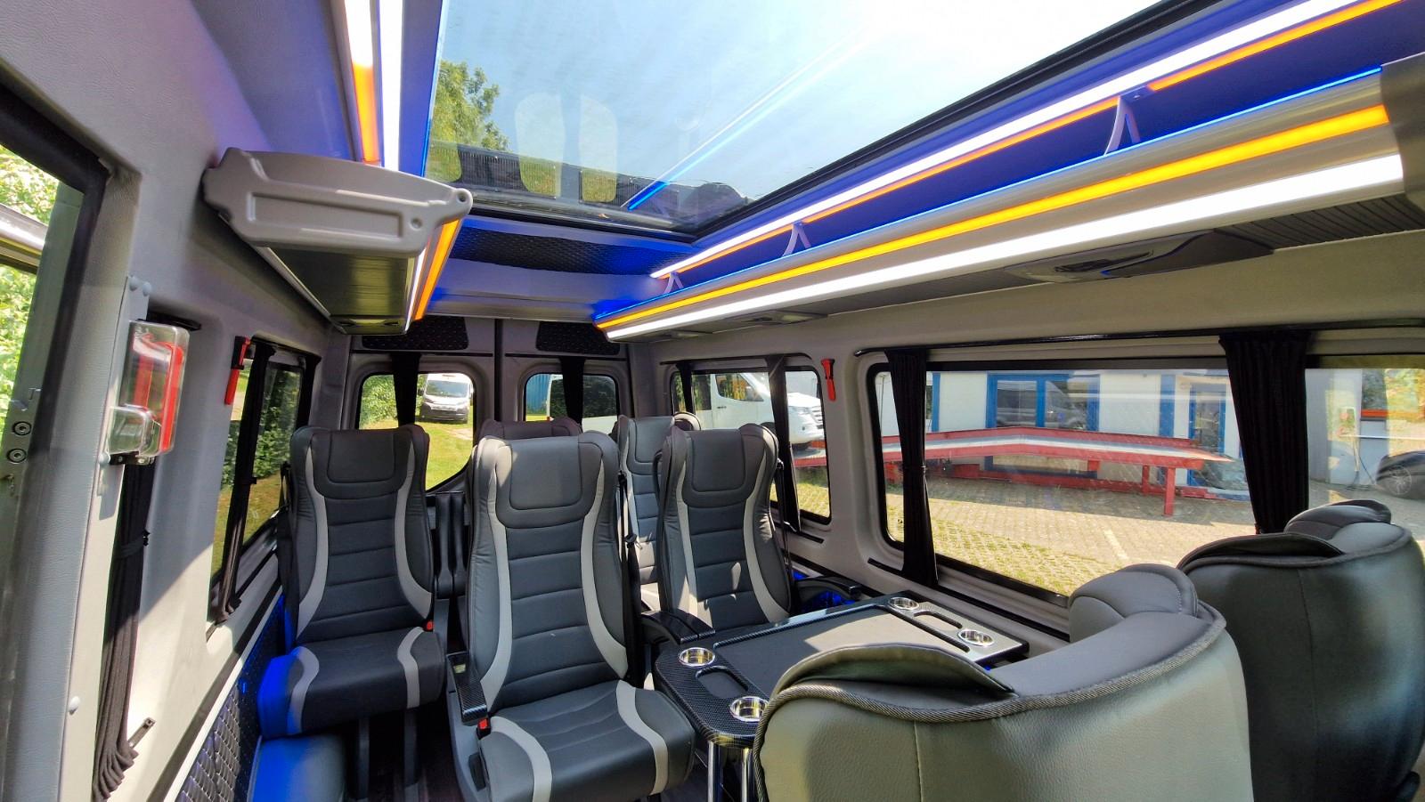 Mercedes-Benz 319  Sprinter VIP Shuttle 9 Sitzer  Panoramadach