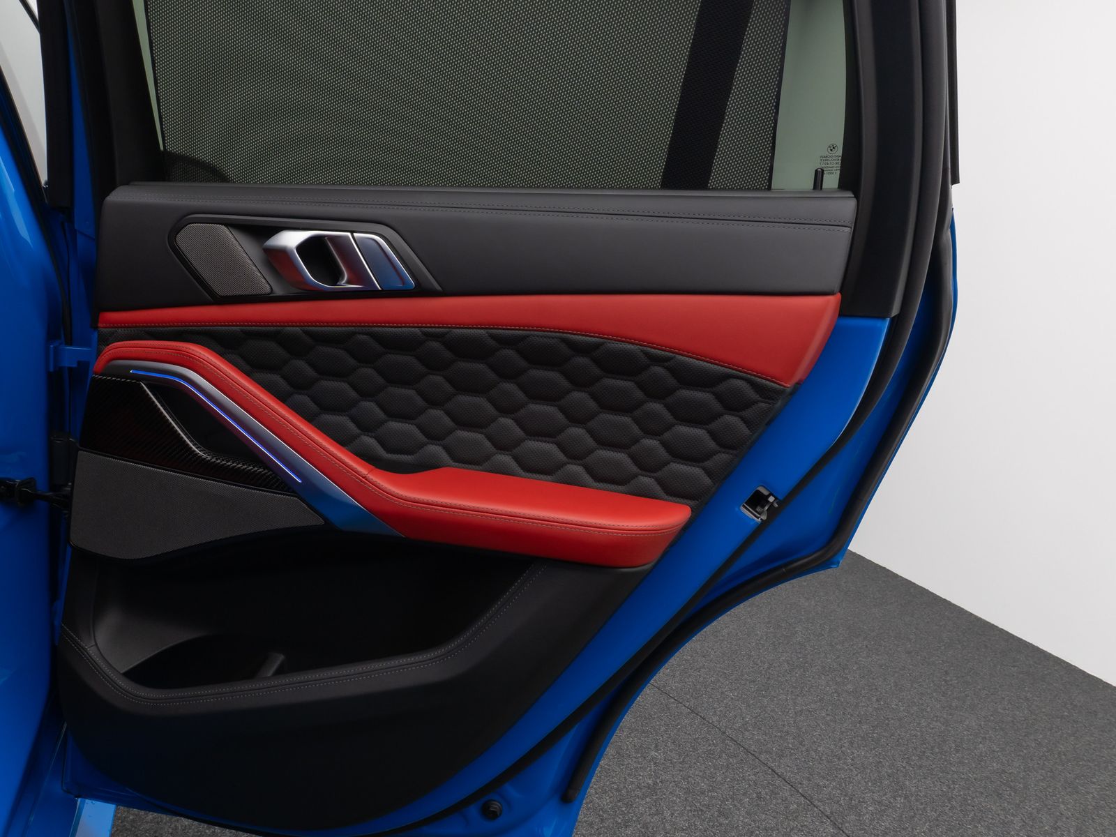 Fahrzeugabbildung BMW X6 M Competition 360° Fond-Ent SoftCl Individual