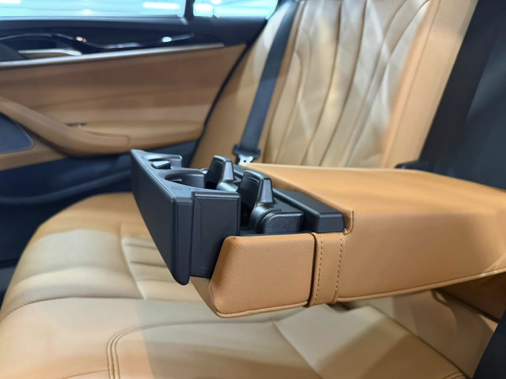 BMW 520 - Bild 32