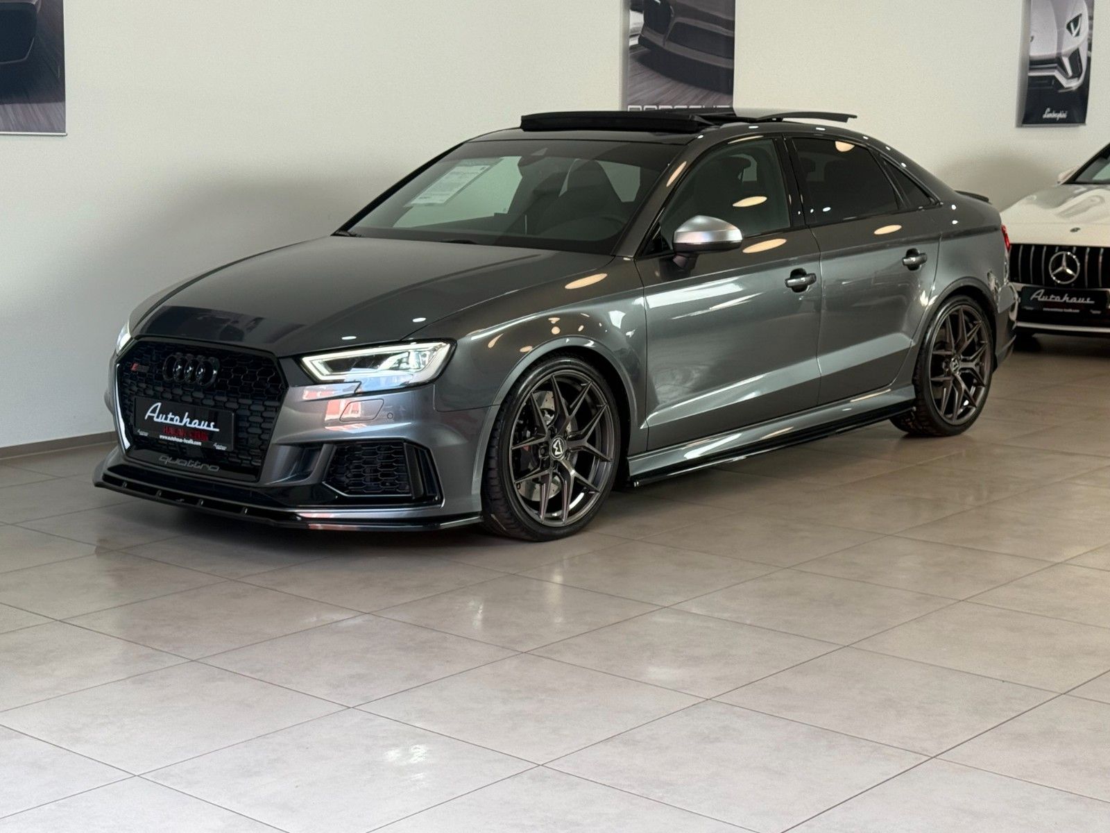 AUDI RS 3 Lim.*SCHALE*PANO*LUFT*MAXTON*APR*KEY*MATRIX