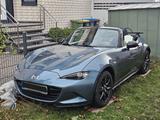 Mazda MX-5 1.5 SKYACTIV-G 131 Exclusive-Line Exclu... - Mazda MX-5: Blau