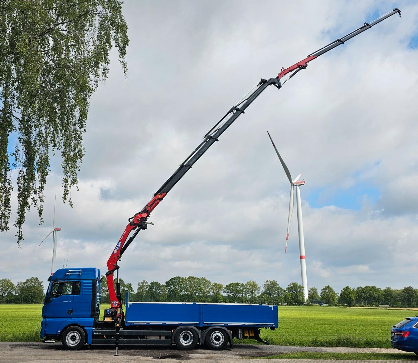 MAN TGS 26.430 Pritsche + HMF 2320 Fly JIB Seilw