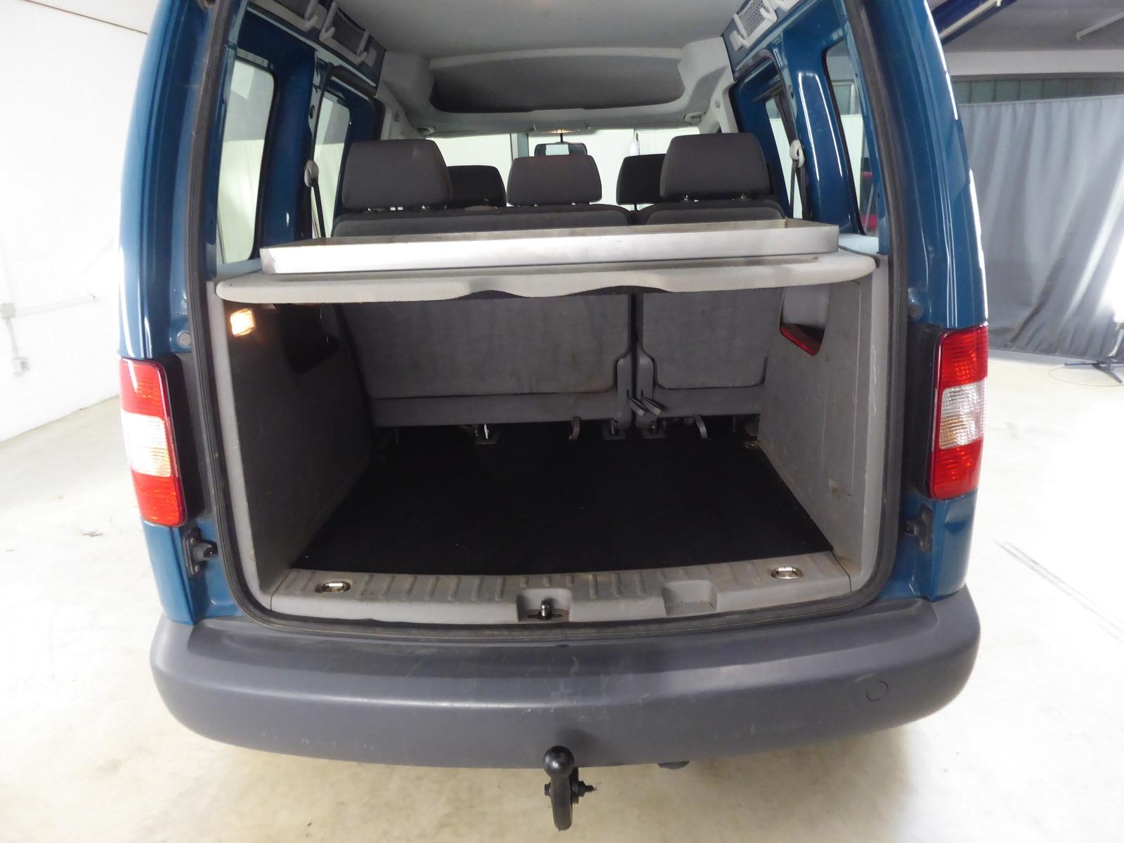 Volkswagen Caddy 2010 — photo 12