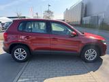 Volkswagen Tiguan 1.4 TSI Trend & Fun TÜV 12/27 Service Neu - Volkswagen Tiguan: Stoff