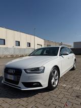 Audi A4 Avant 2.0 TDI 143CV F.AP. mult. Business - Audi A4: Kombi, 143