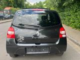 Renault Twingo Night & Day - Renault Twingo: Night