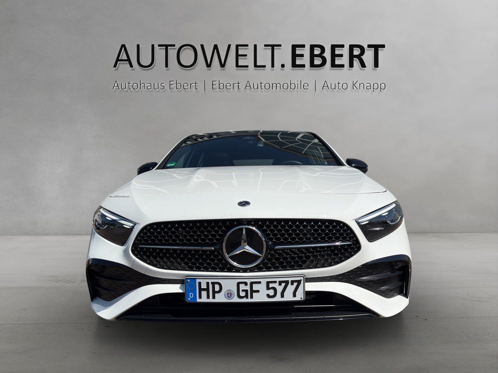 Fahrzeugabbildung Mercedes-Benz A 200 d AMG Pano KEYGO Multibeam SOUND Kamera