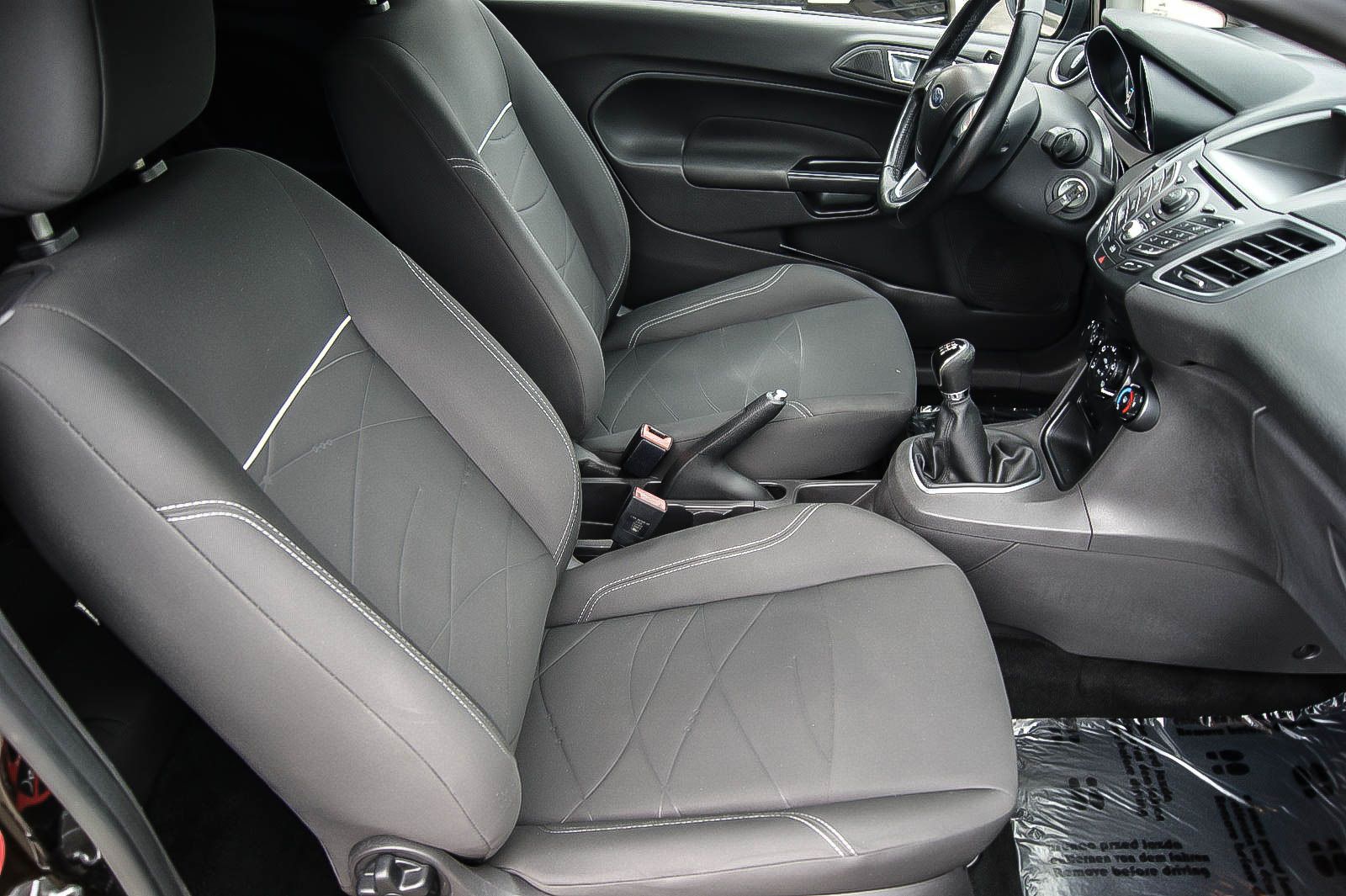 Fahrzeugabbildung Ford Fiesta 10 SYNC Edition SPORTFAHRWERK 17-ZOLL