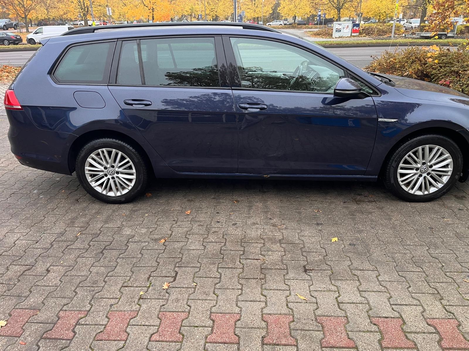 Volkswagen Golf 2014 — engine 1.598 cm³, 105 HP (77kW)