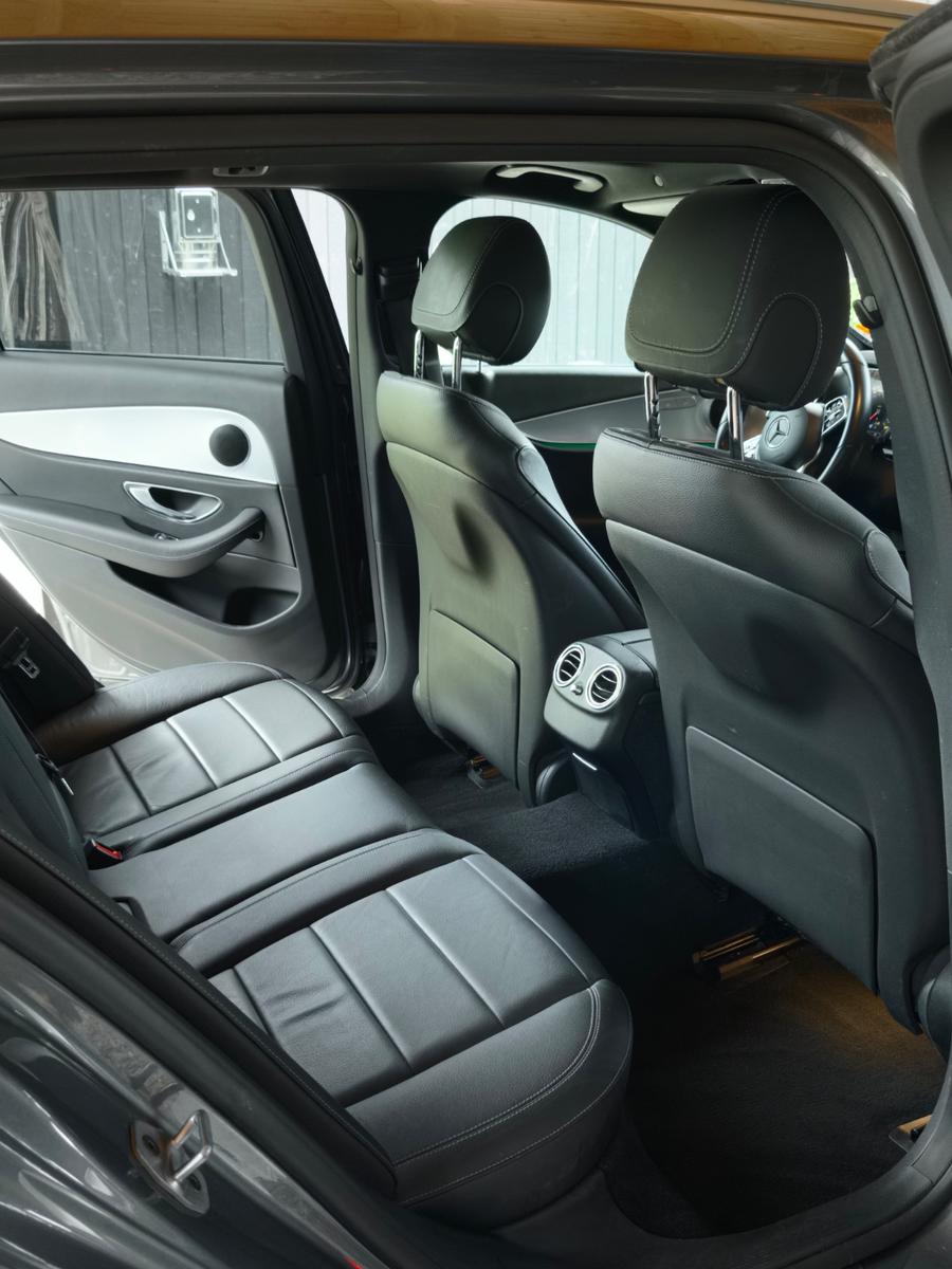 Mercedes-Benz E 220d Kombi - Sportstyle - 8-fach bereift