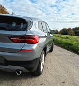 BMW * X2 sDrive20i Advantage * Service neu * - BMW X2 in Bonn