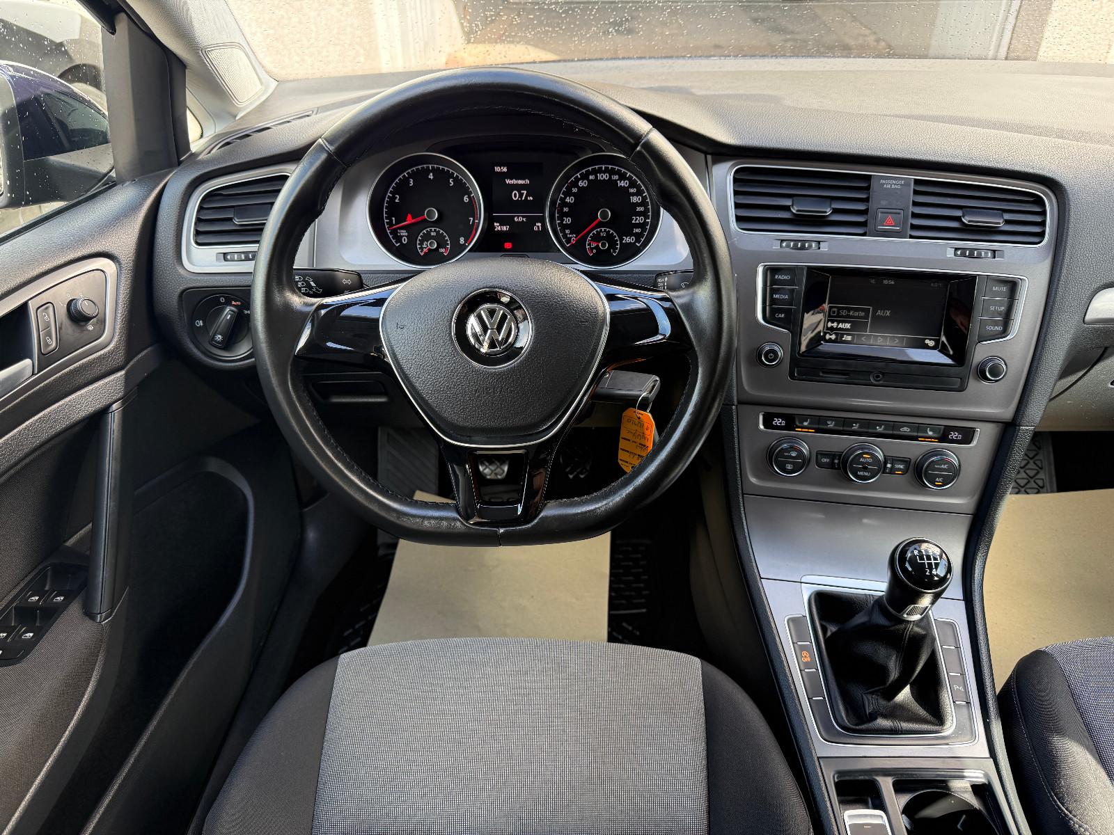 Volkswagen Golf VII 1.2 TSI Lim. BMT *PDC/AUX/Sitz-Hz*