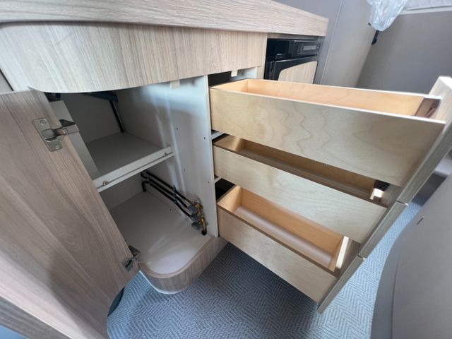 Wingamm Oasi 690 Twins Automatik,Einzelbett,Hubbett,2023