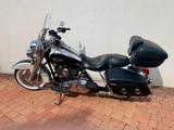Harley-Davidson Road King Classic FLHRC - HARLEY-DAVIDSON GEBRAUCHT ROAD KING