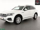 Volkswagen Touareg 3.0 TDI 4M ELEGANCE PANORAMA,SPURHALTE - Volkswagen Touareg mit Panoramadach