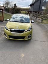 Peugeot 108 Collection VTi 72 STOP & START TOP! TOP!... - Peugeot 108: Top Collection