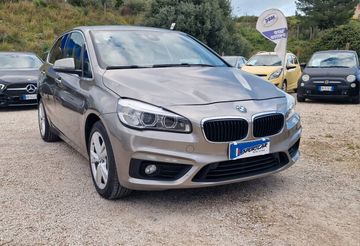 BMW 220 Active Tourer - 2