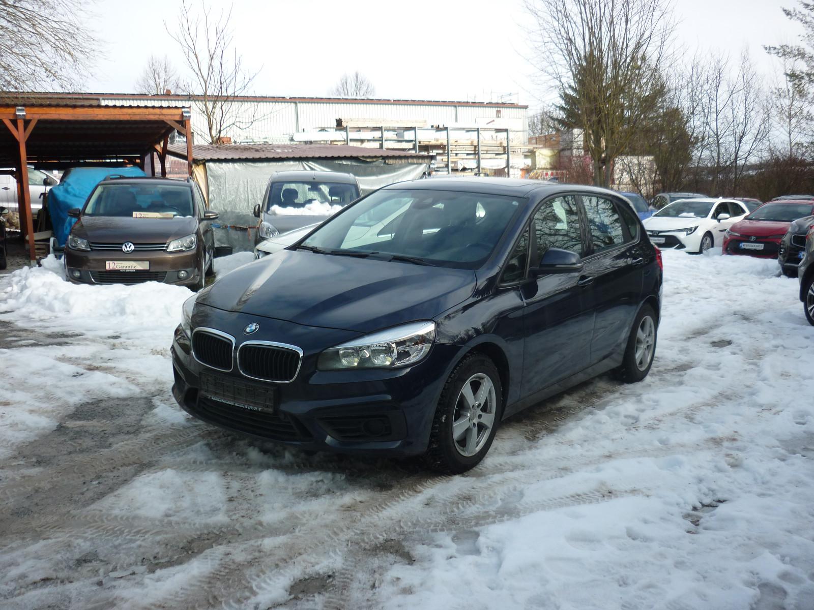 BMW 220 2 Active Tourer* Klima* Panorama*