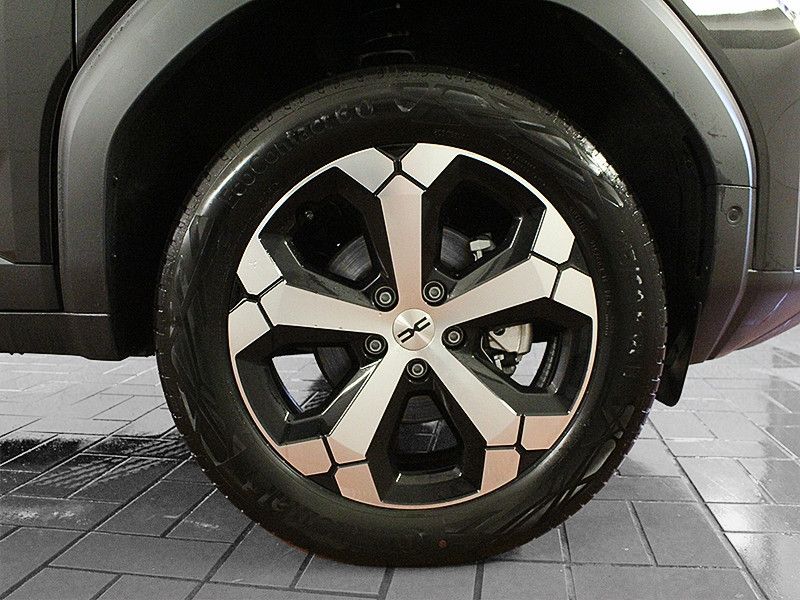 Fahrzeugabbildung Dacia Bigster hybrid 155 Journey Winter- & City-Paket