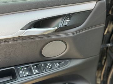 BMW X6 - 11