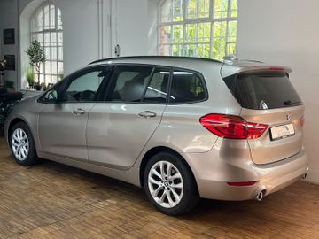 BMW 220 Gran Tourer - 2