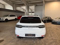 PORSCHE Macan S, 1. Hand, Standheizung, Sport Design,AHK