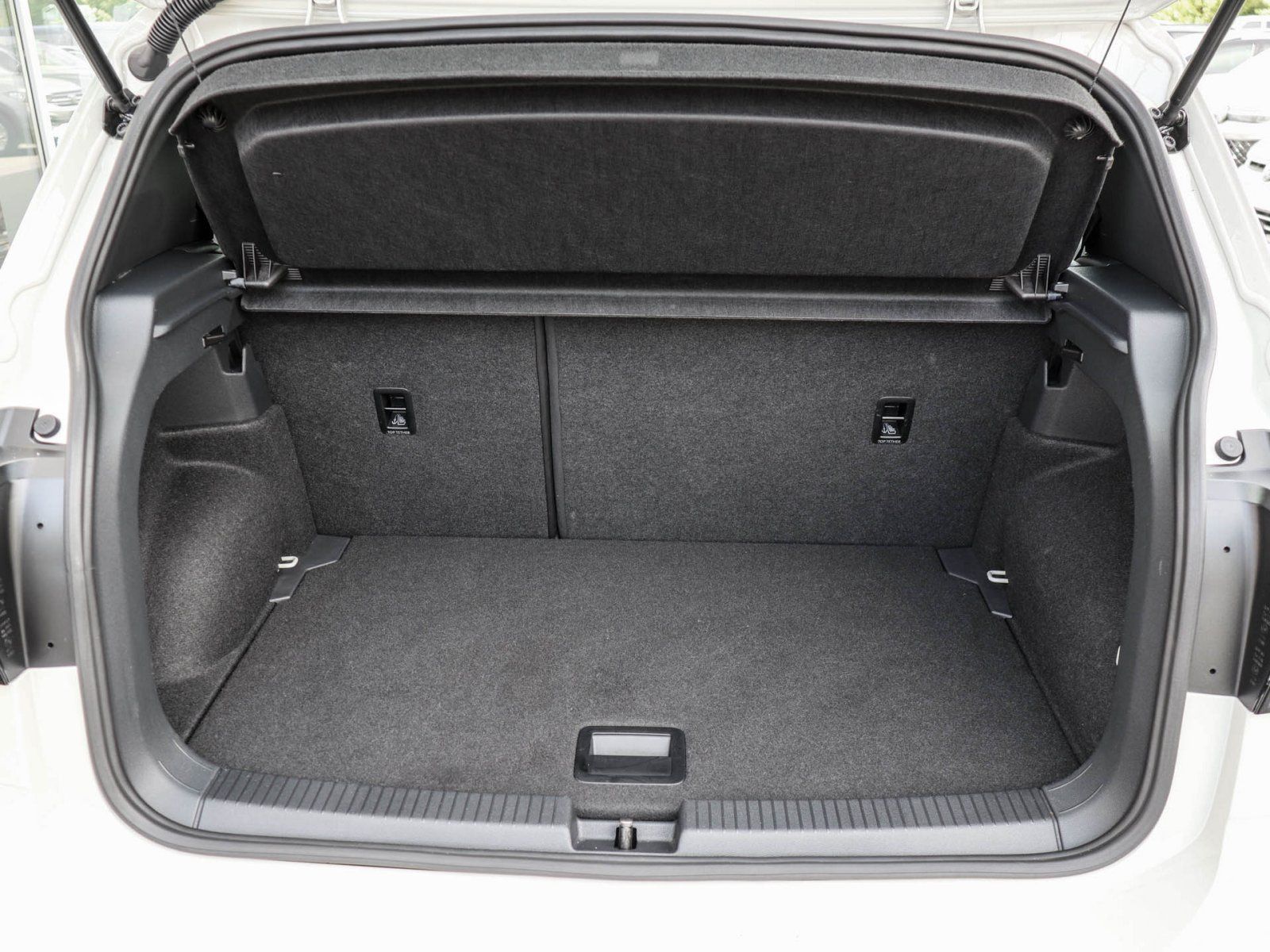Volkswagen T-Cross - Bild 13